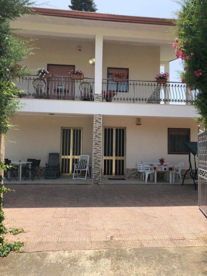 Apartmán La Maison De Daniele Et Maria Fontane Bianche Exteriér fotografie