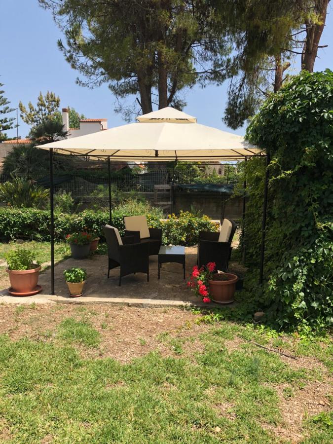 Apartmán La Maison De Daniele Et Maria Fontane Bianche Exteriér fotografie